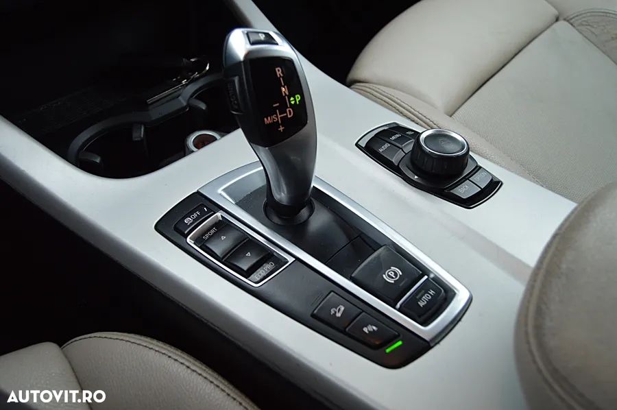 BMW X3 xDrive20d Aut. - 10