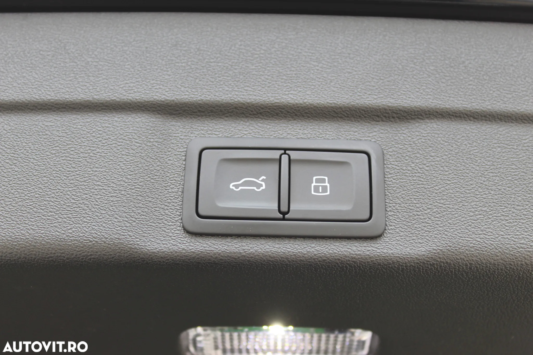 Audi A5 40 TFSI quattro S tronic - 37