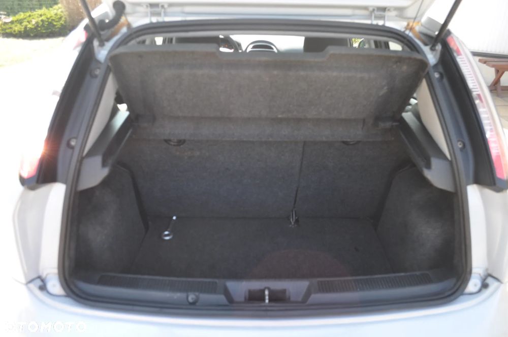 Fiat Grande Punto 1.3 Multijet 16V Sport - 15