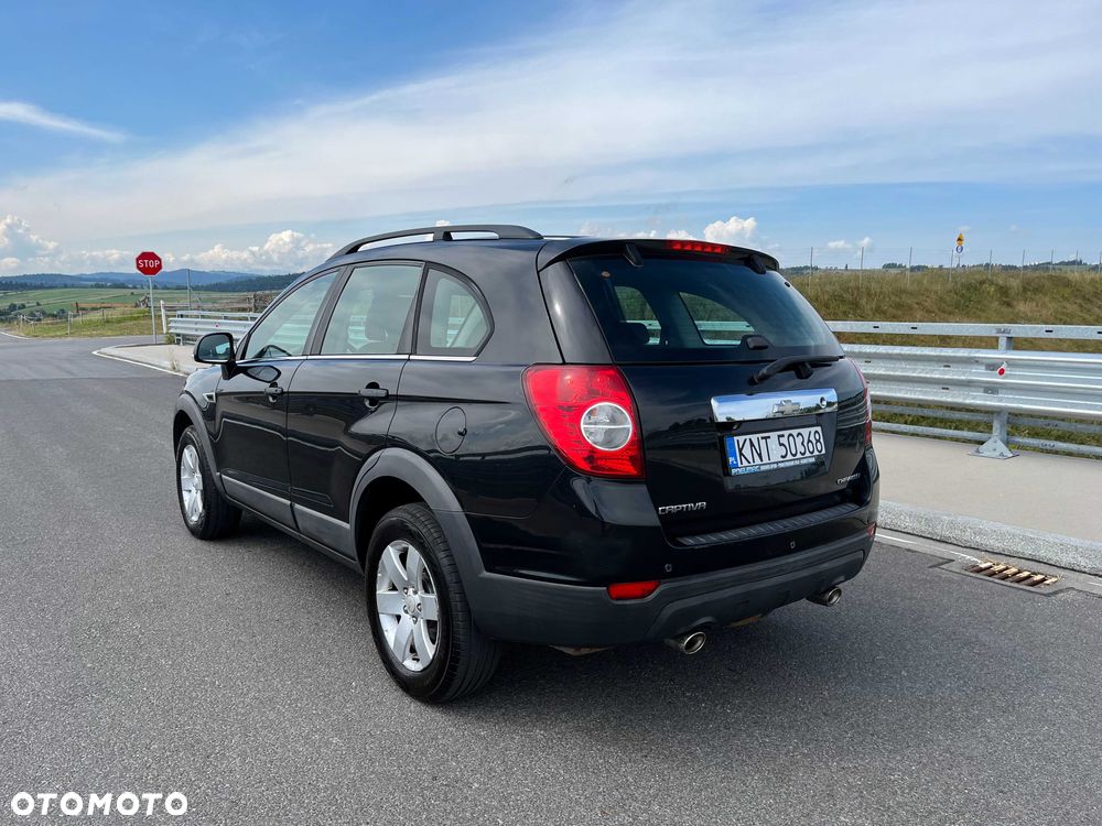 Chevrolet Captiva - 4