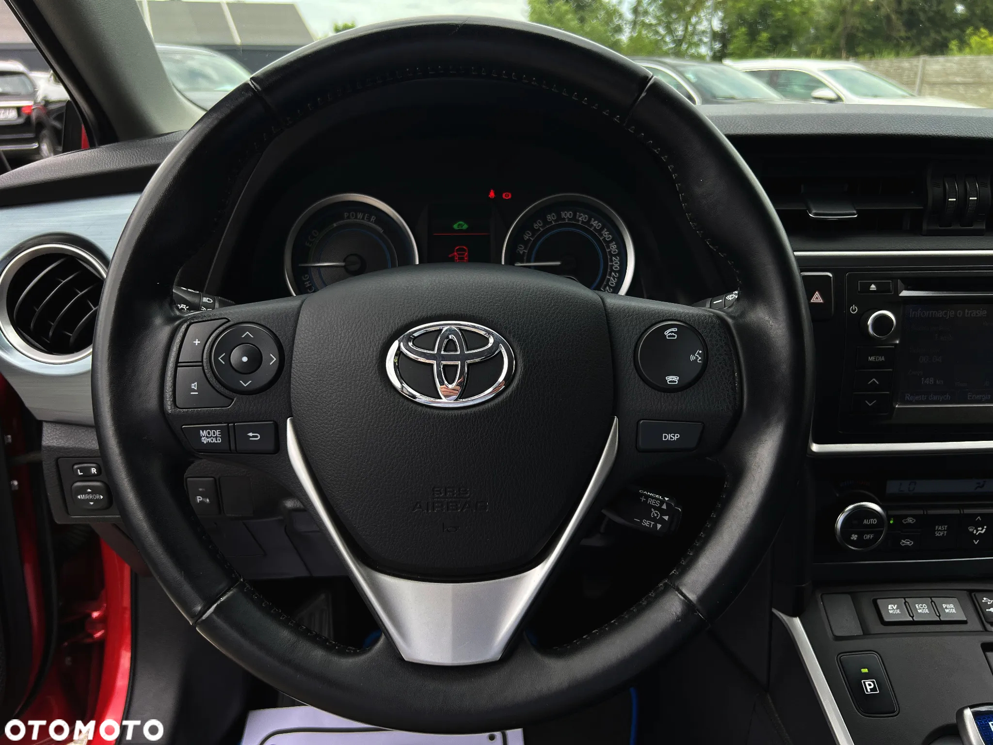 Toyota Auris 1.8 HSD Prestige NAVI - 33
