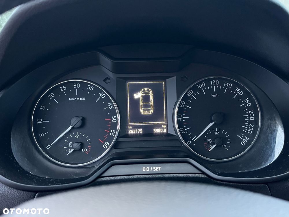 Skoda Octavia 1.6 TDI Ambition - 13