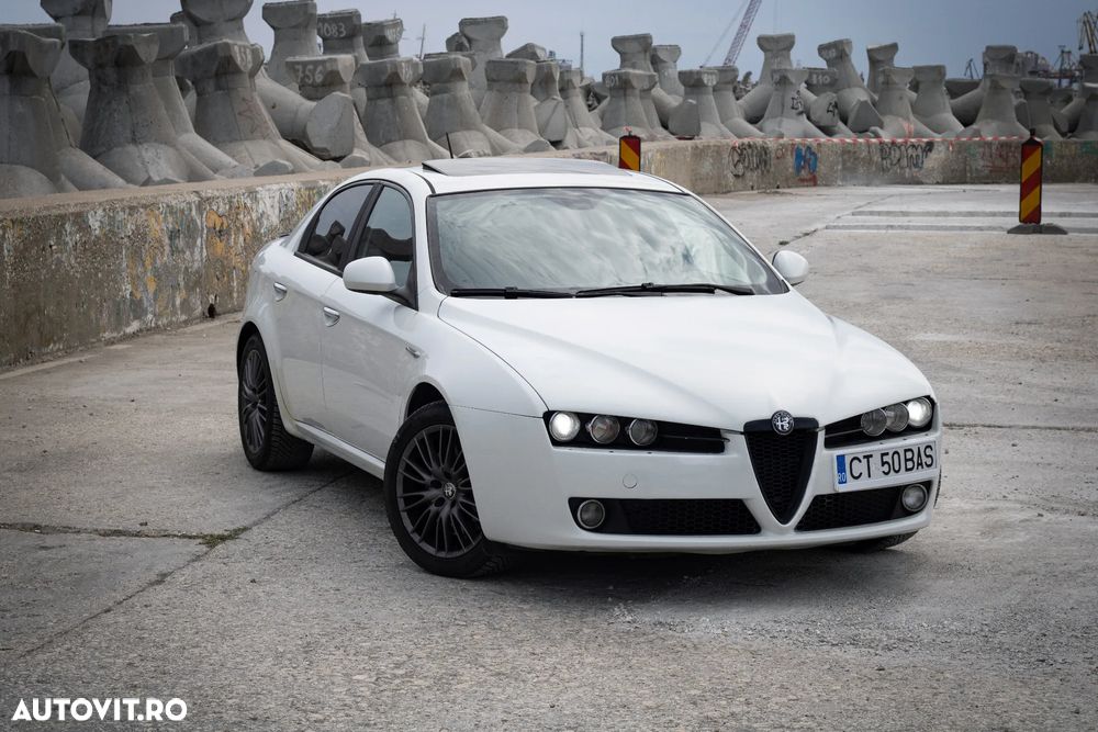 Alfa Romeo 159 - 2