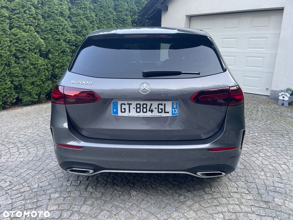 Mercedes-Benz Klasa B 200 d 8G-DCT AMG Line - 9