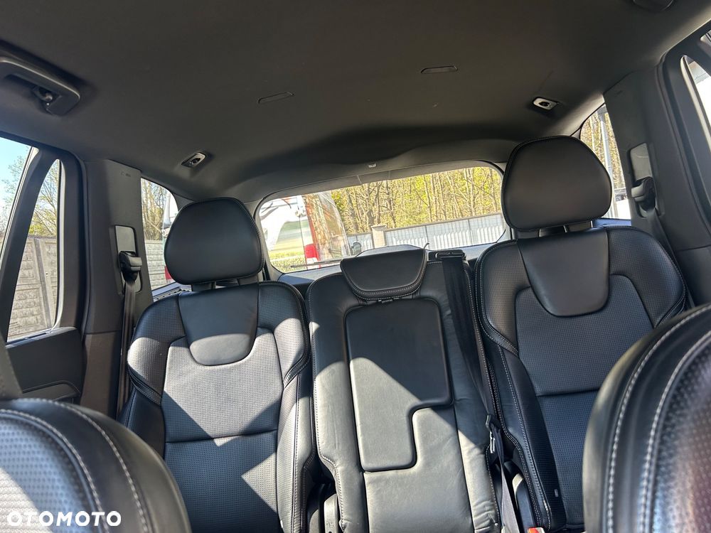 Volvo XC 90 B5 D AWD R-Design - 12