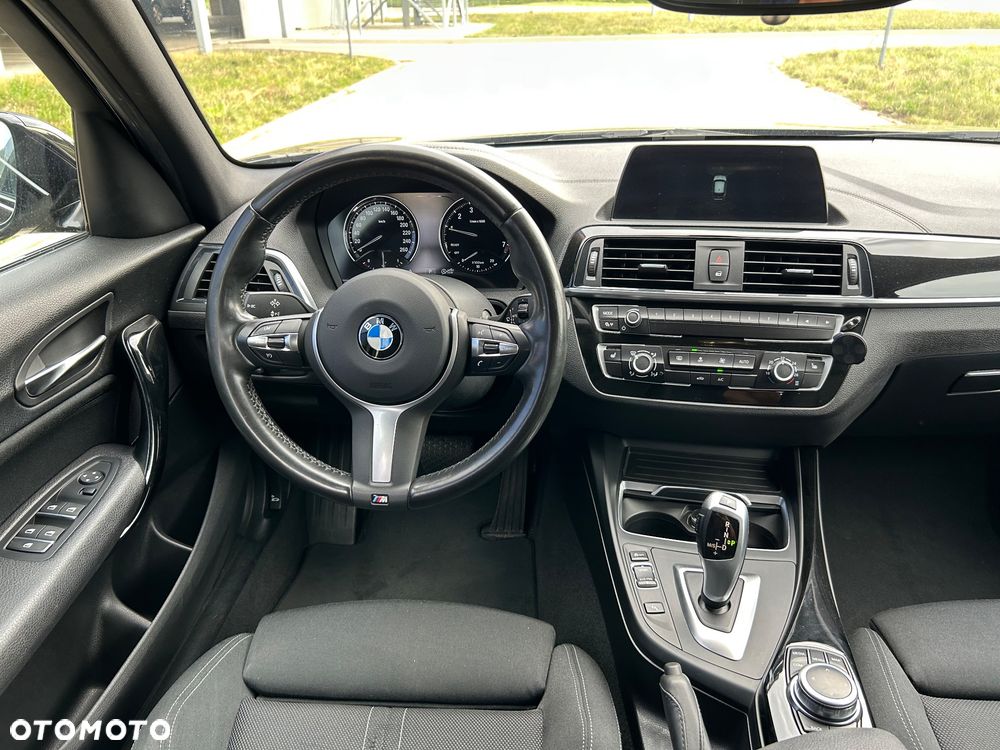 BMW Seria 1 118i GPF Sport Line - 16