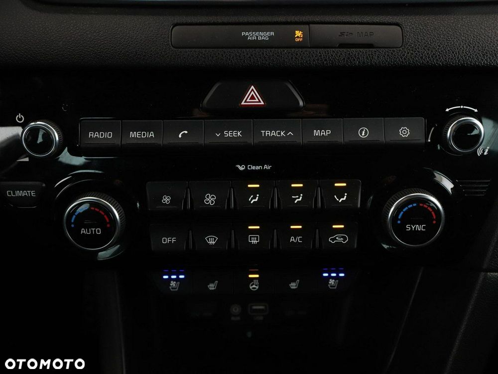 Kia Sportage 2,0 CRDI AWD GT Line - 27