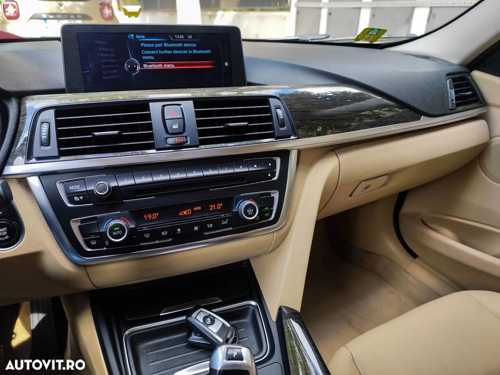 BMW Seria 3 320d xDrive Sport-Aut. Luxury Line - 25