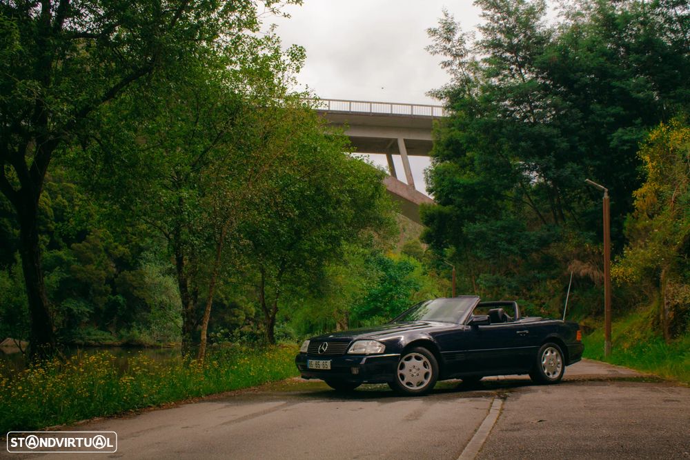 Mercedes-Benz SL 300 Standard - 8