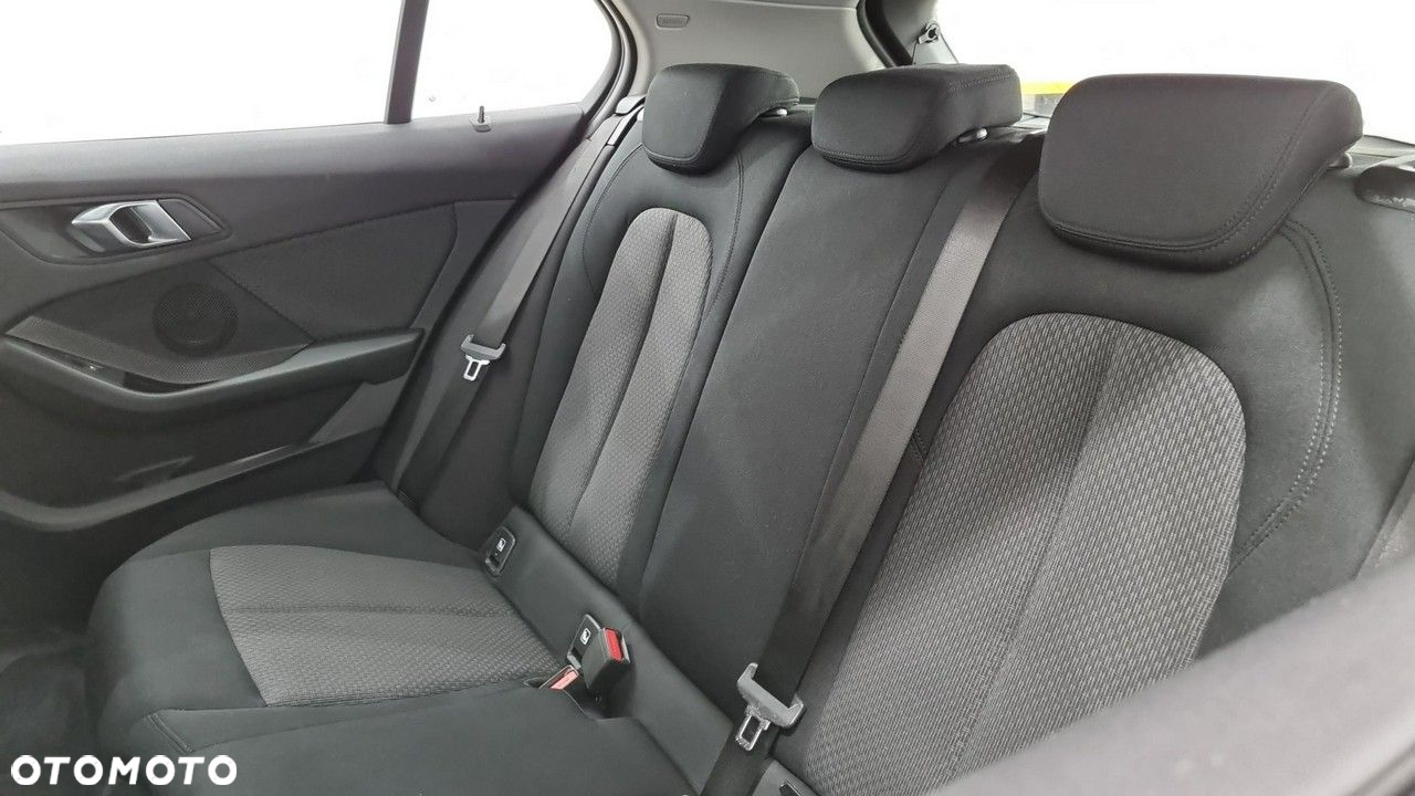 BMW Seria 1 118i Advantage - 12