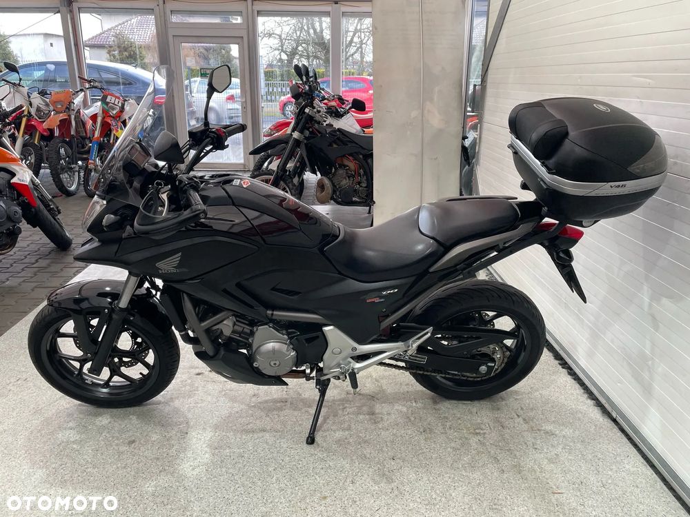 Honda NC - 22