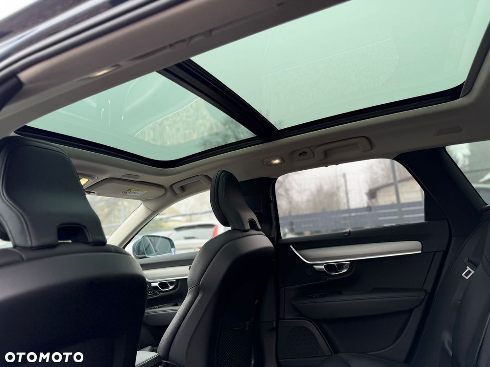 Volvo V90 T6 Recharge AWD Geartronic Inscription - 17