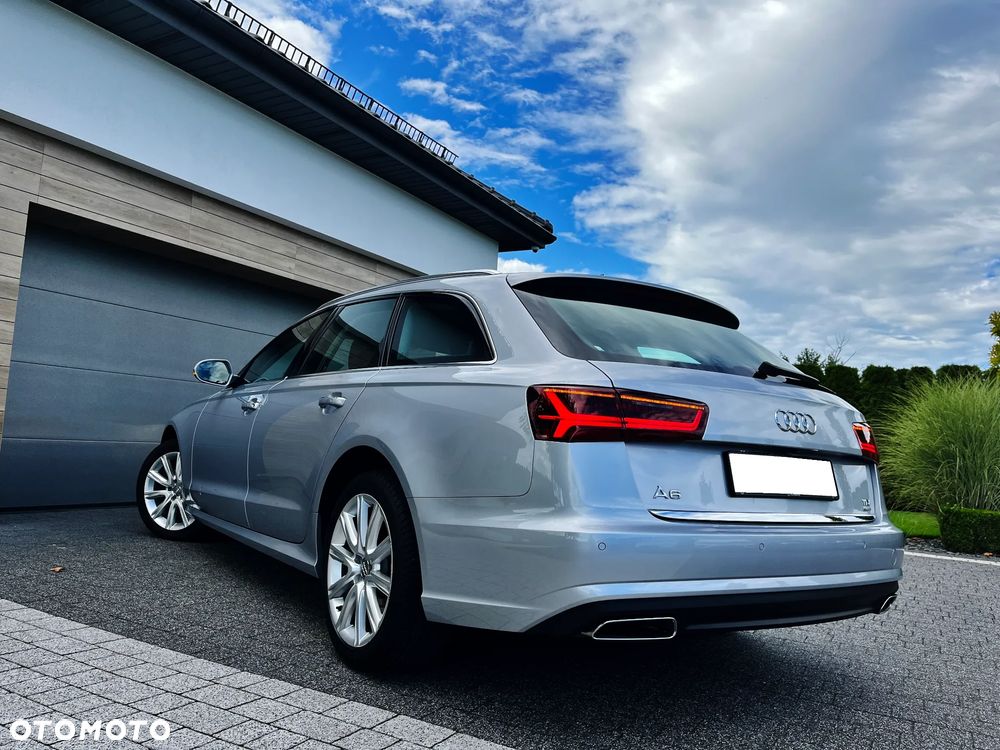 Audi A6 - 4