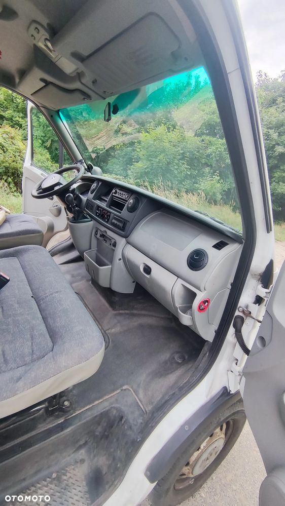 Nissan interstar - 16