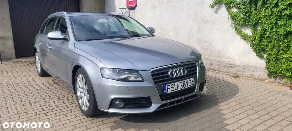 Audi A4 Avant - 4