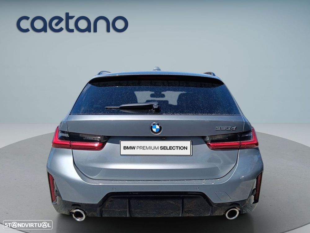 BMW 320 d Pack Desportivo M Auto - 7