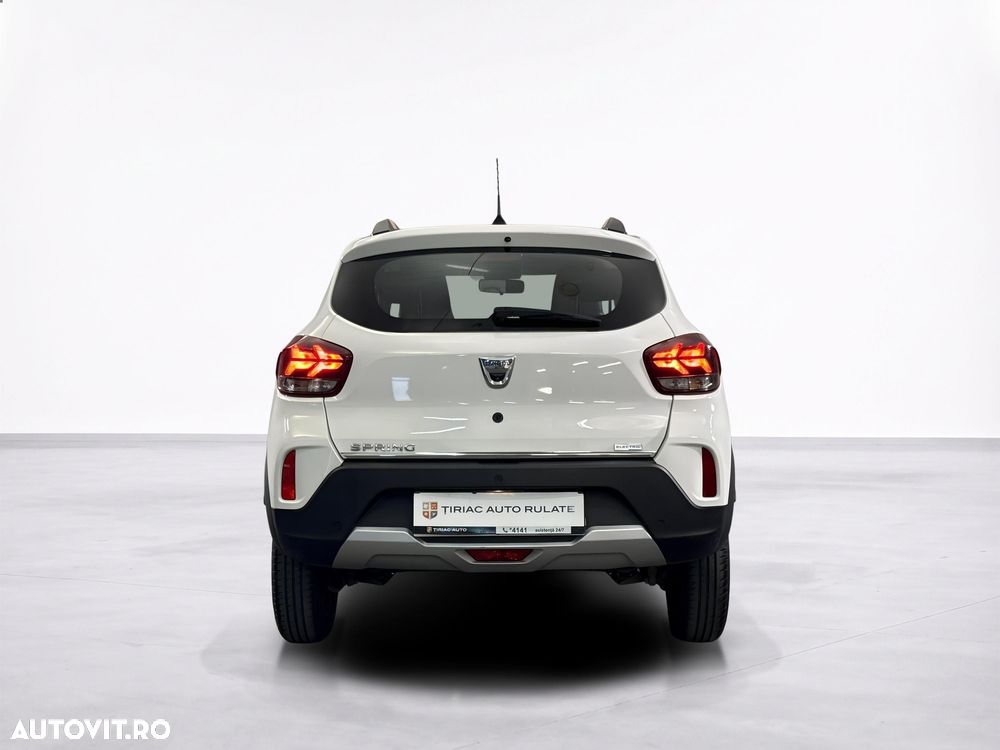 Dacia Spring - 5