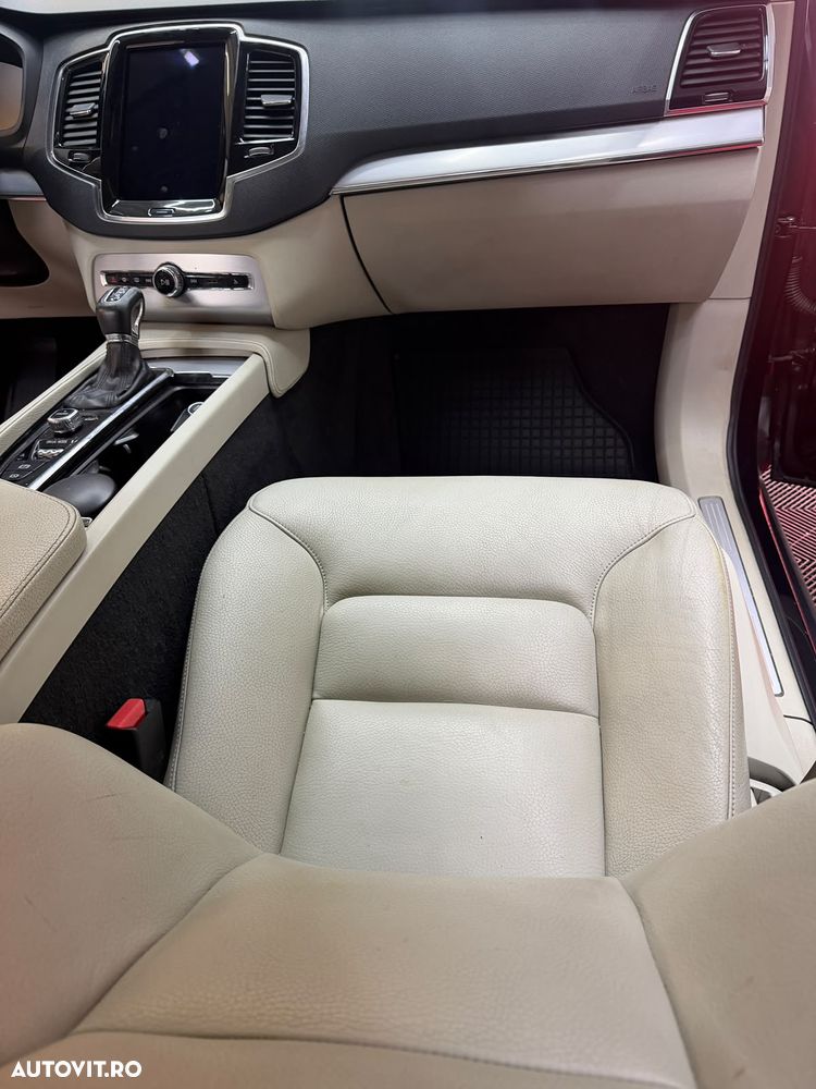 Volvo XC 90 D5 AWD Inscription - 16