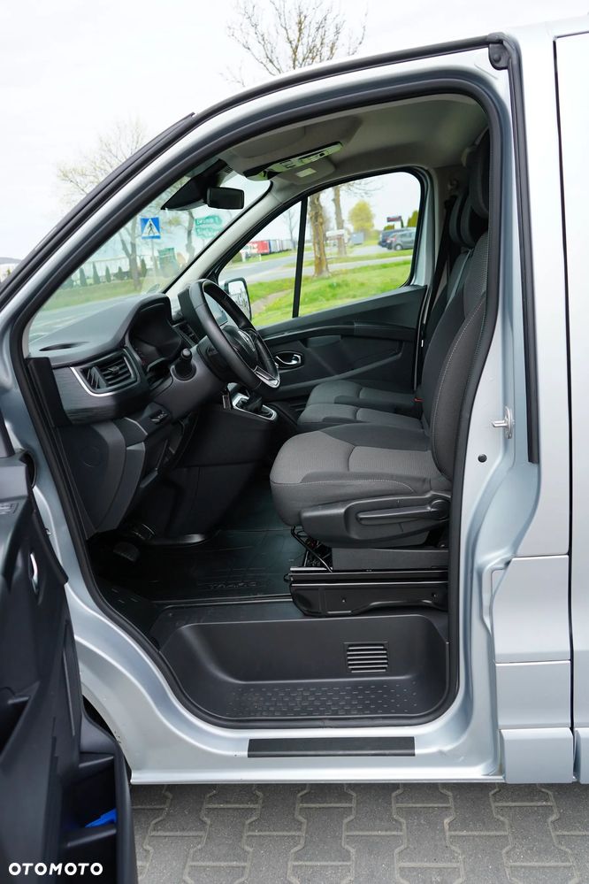 Renault Trafic 2.0 dCi - 7