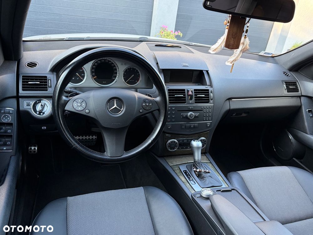 Mercedes-Benz Klasa C - 38