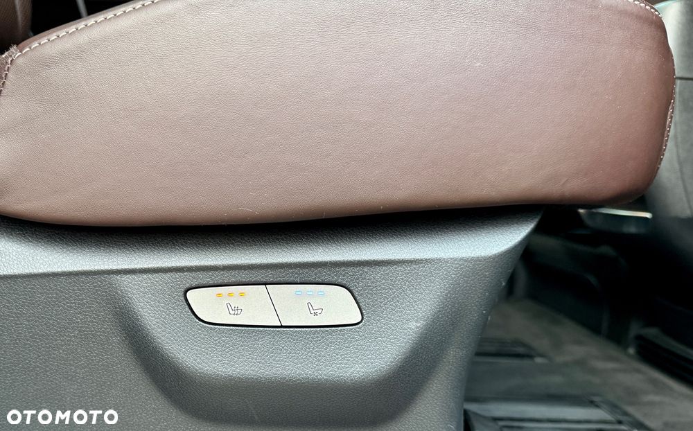 Mercedes-Benz Klasa V 250 (BlueTEC) d Avantgarde 7G-Tronic (ekstra d³) - 26