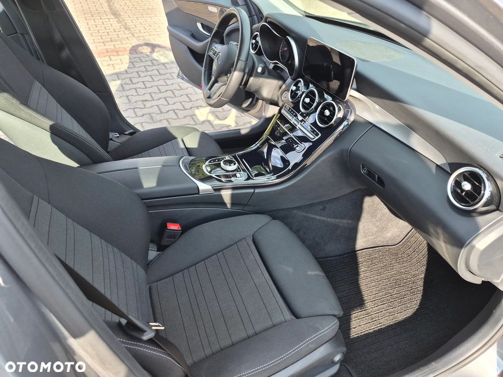 Mercedes-Benz Klasa C 220 d 9G-TRONIC Avantgarde - 10