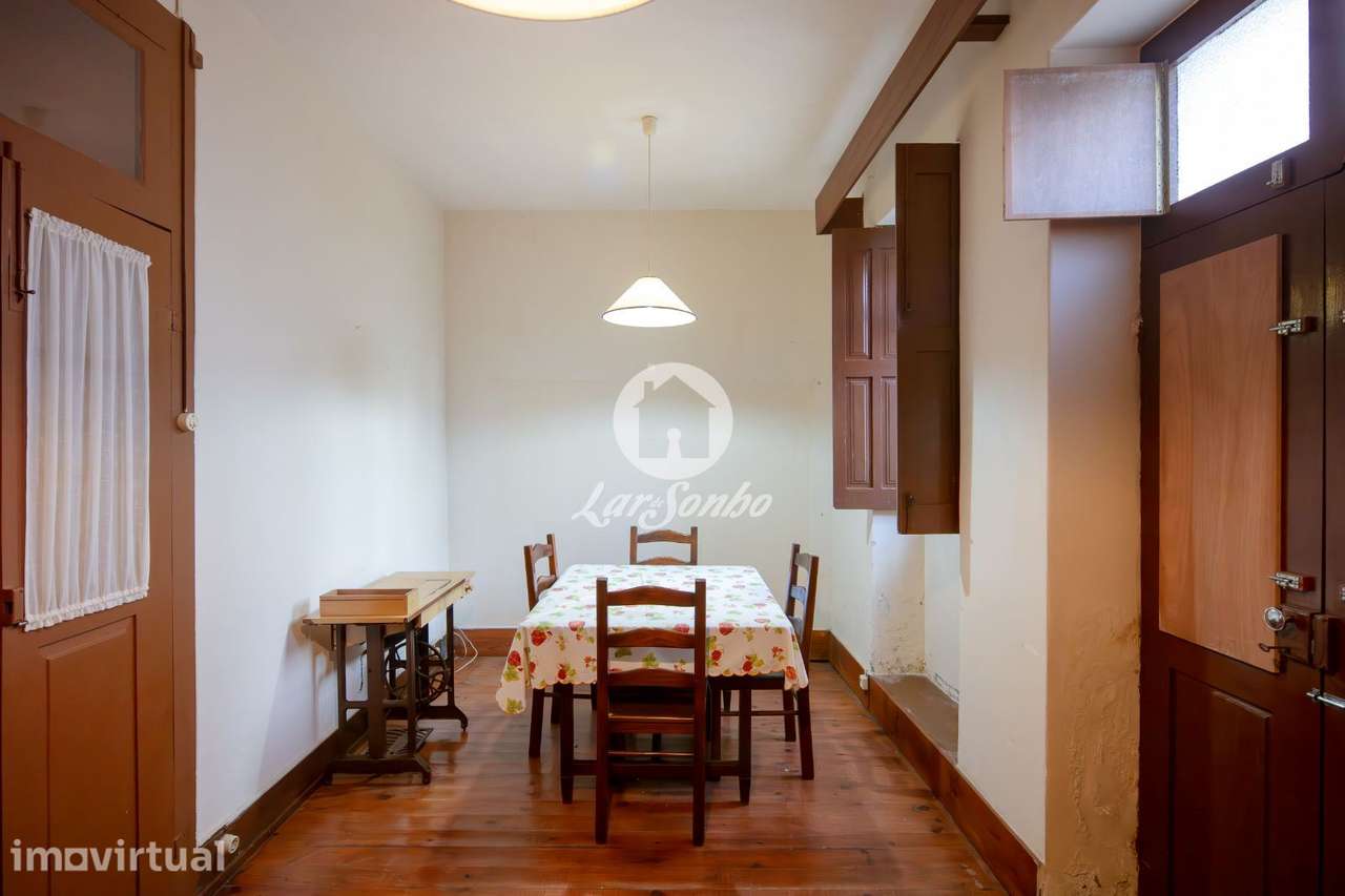 Moradia T4 para restauro no Centro Histórico da Póvoa de Varzim - Grande imagem: 5/24