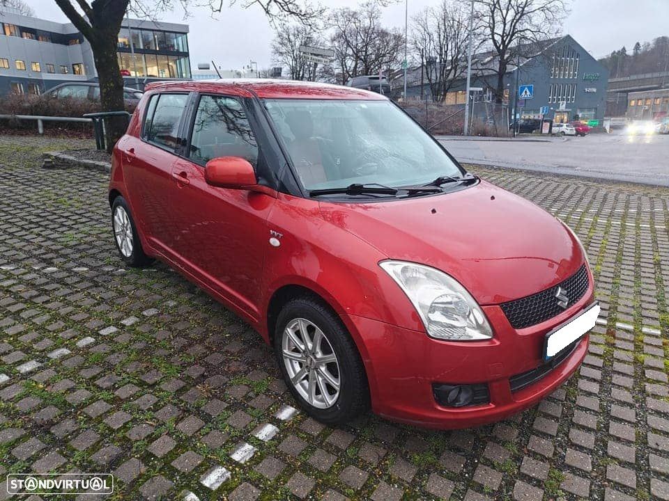 Suzuki Swift 1.5 VVT 16V GLX Auto. - 8