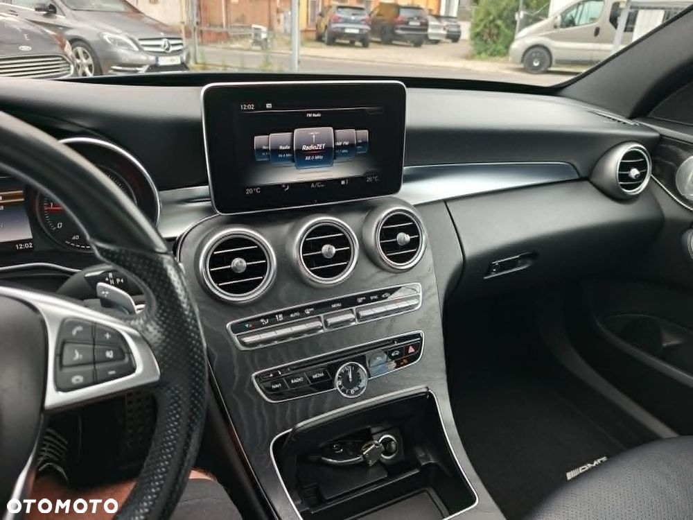 Mercedes-Benz Klasa C 180 (BlueTEC) d 7G-TRONIC AMG Line - 24
