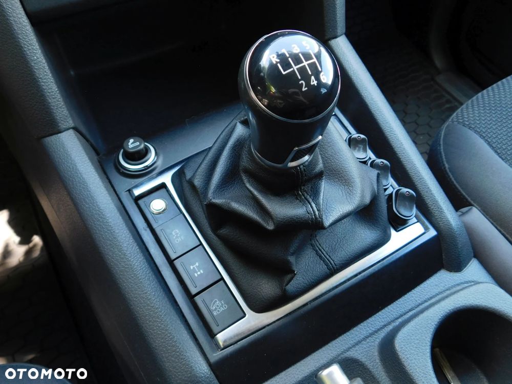 Volkswagen Amarok 2.0 TDI - 11