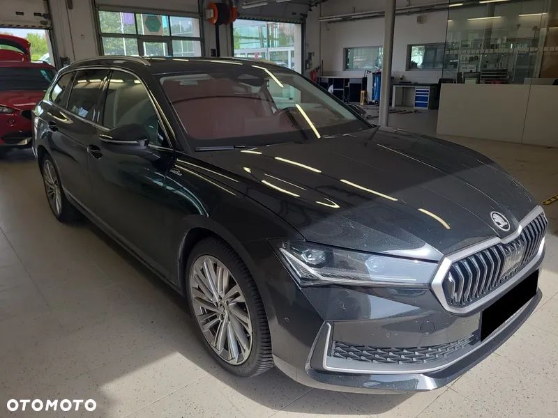 Skoda Superb 2.0 TDI SCR 4x4 L&K DSG - 3