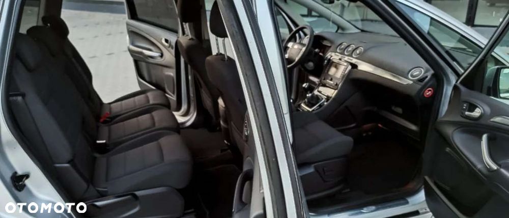 Ford S-Max 2.2 TDCi DPF Titanium X - 29