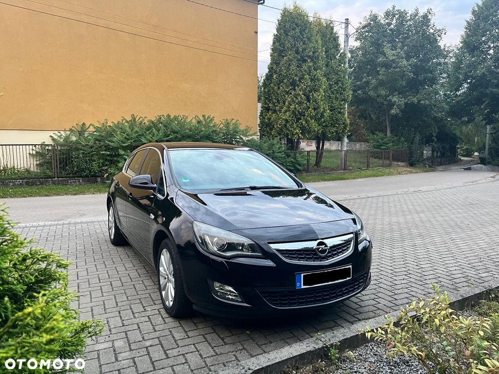 Opel Astra 1.4 Turbo Cosmo - 13