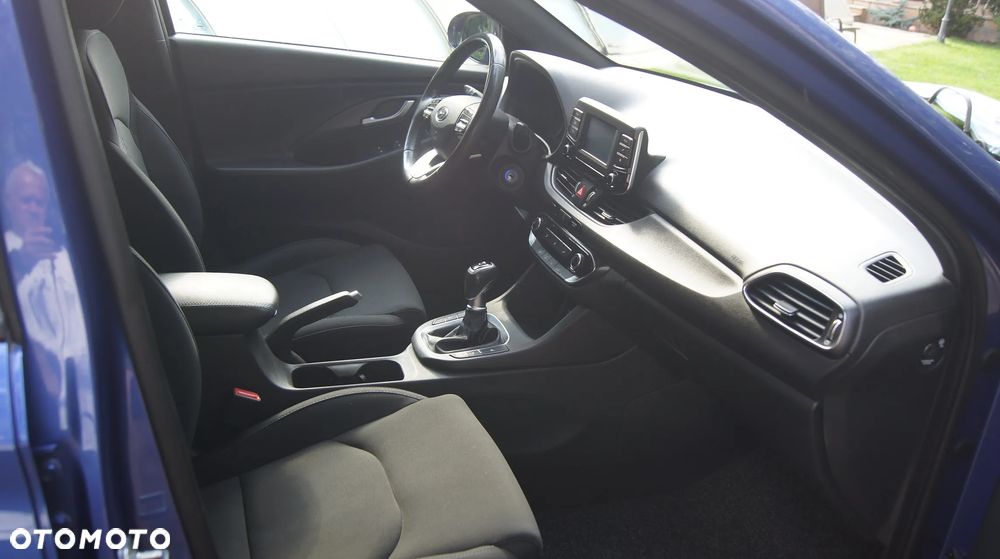 Hyundai i30 1.4 Passion - 14