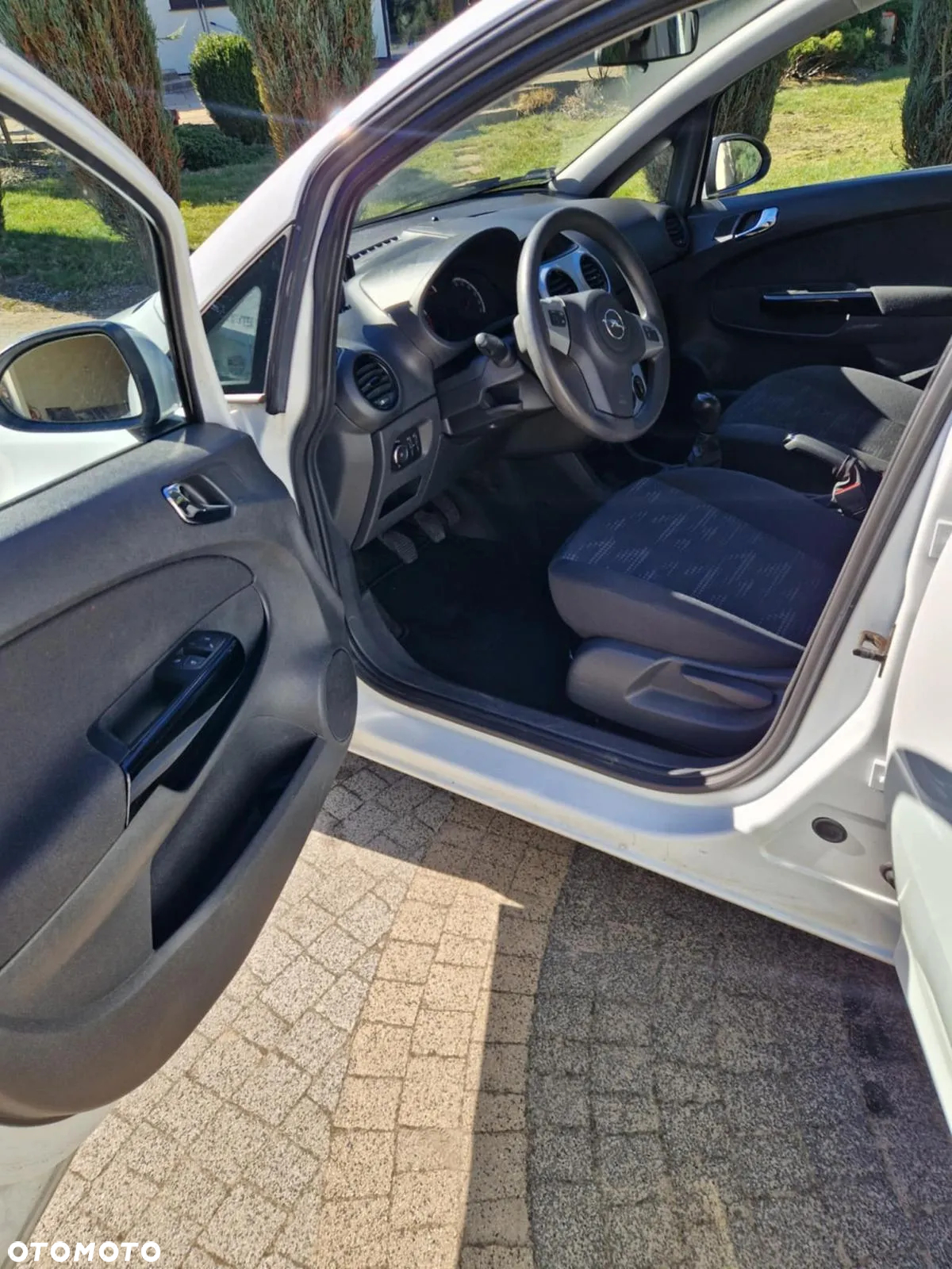 Opel Corsa - 14