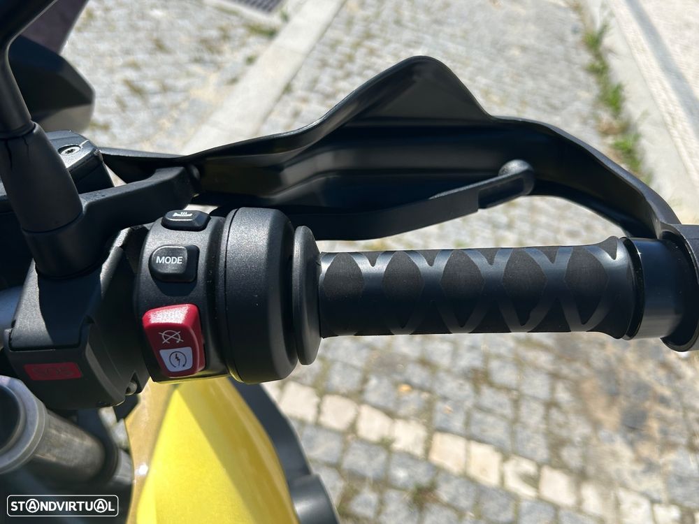 BMW F 750 GS - 8