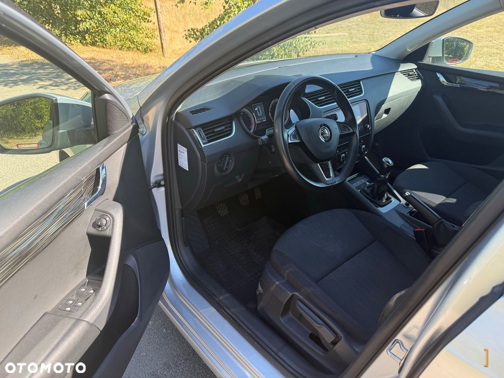 Skoda Octavia 2.0 TDI SCR Style - 7