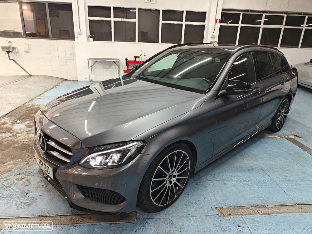 Mercedes-Benz C 300 h AMG Line - 5