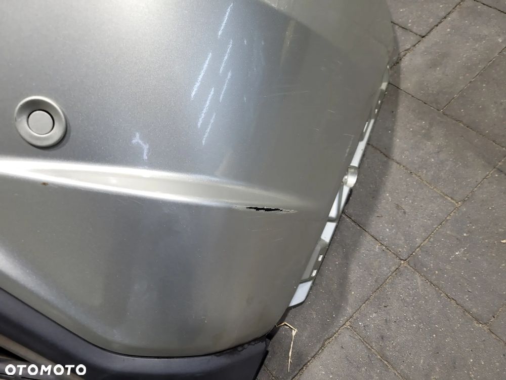 Honda civic VIII ufo 07r 5d Zderzak tylny YR559M PDC - 11