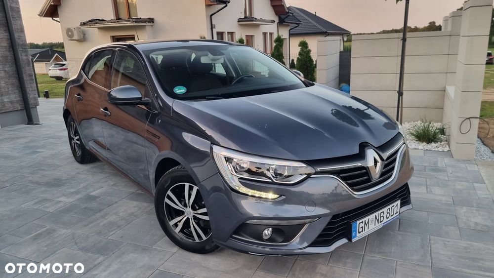 Renault Megane ENERGY TCe 100 INTENS - 36