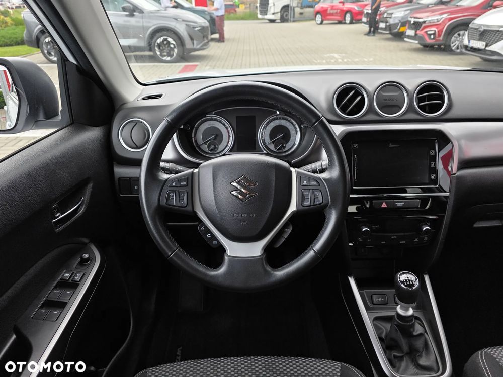 Suzuki Vitara 1.4 Boosterjet SHVS Premium 2WD - 8