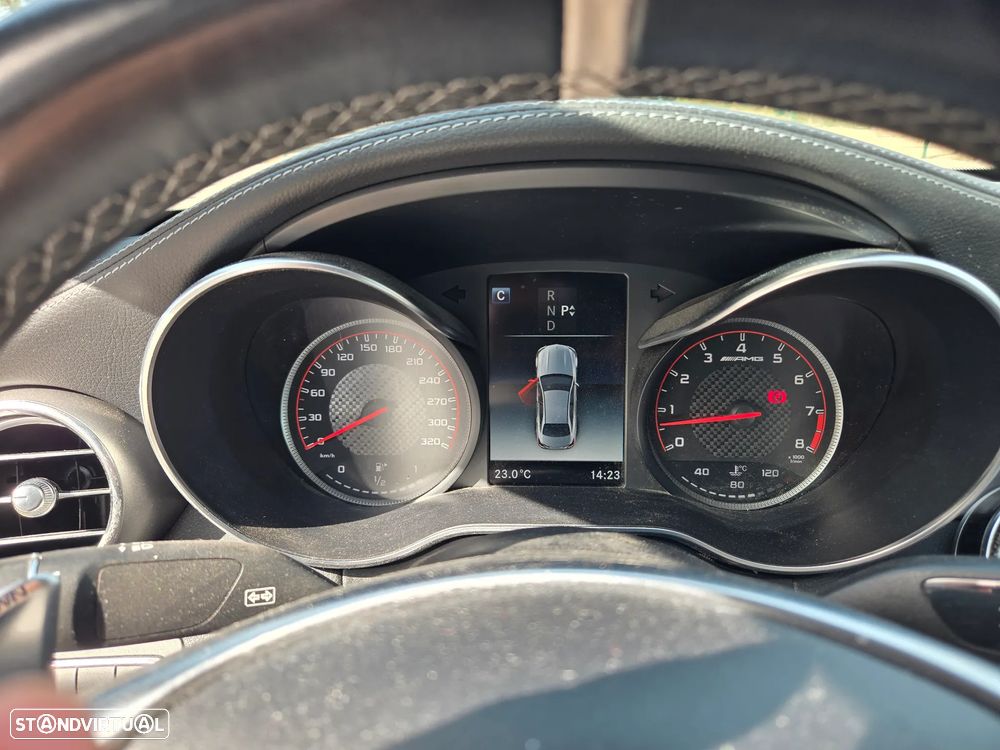 Mercedes-Benz C 63 AMG S - 10