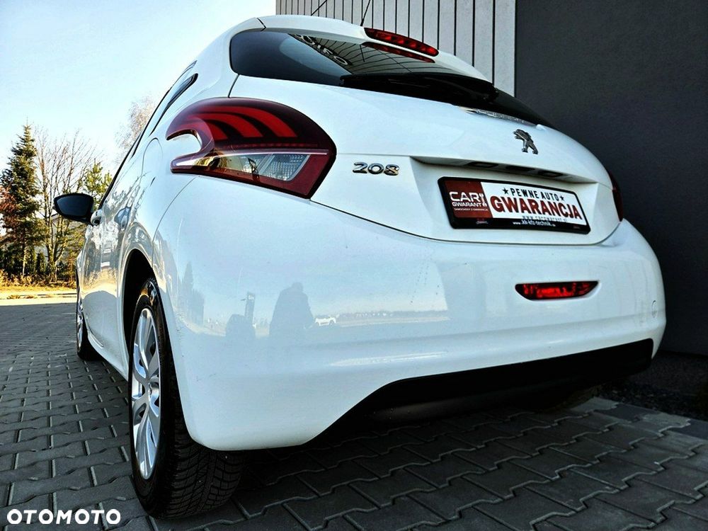 Peugeot 208 - 25