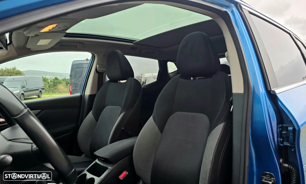 Nissan Qashqai 1.2 DIG-T N-Connecta RS+PS 18 - 10