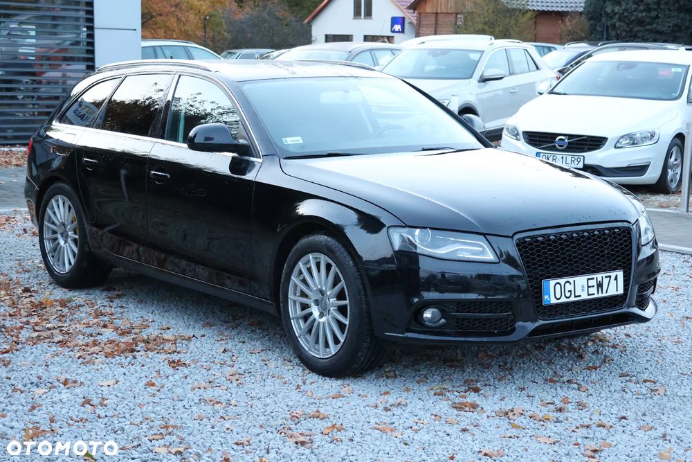 Audi A4 Avant 2.0 TDI DPF S line Sportpaket - 2