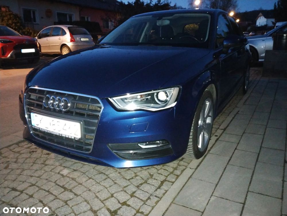 Audi A3 Sportback 1.6 TDI (clean diesel) Ambiente - 1