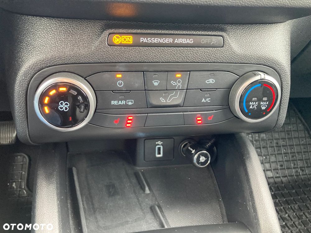 Ford Focus - 5