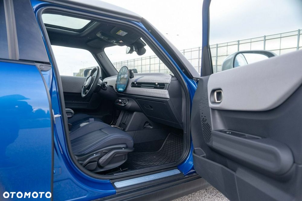 MINI Cooper S Favoured Trim - 25