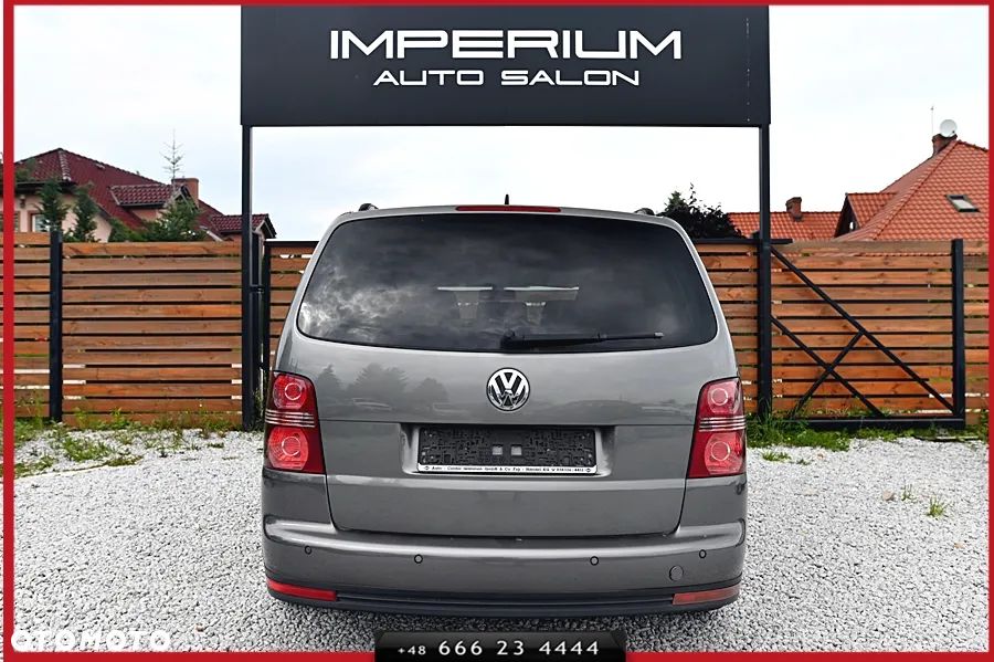 Volkswagen Touran 1.4 TSI United - 9