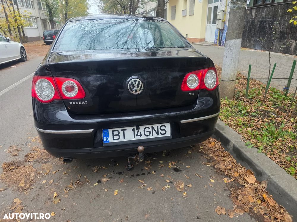 Volkswagen Passat Variant 1.6 TDI DPF BlueMotion Technology Highline - 7